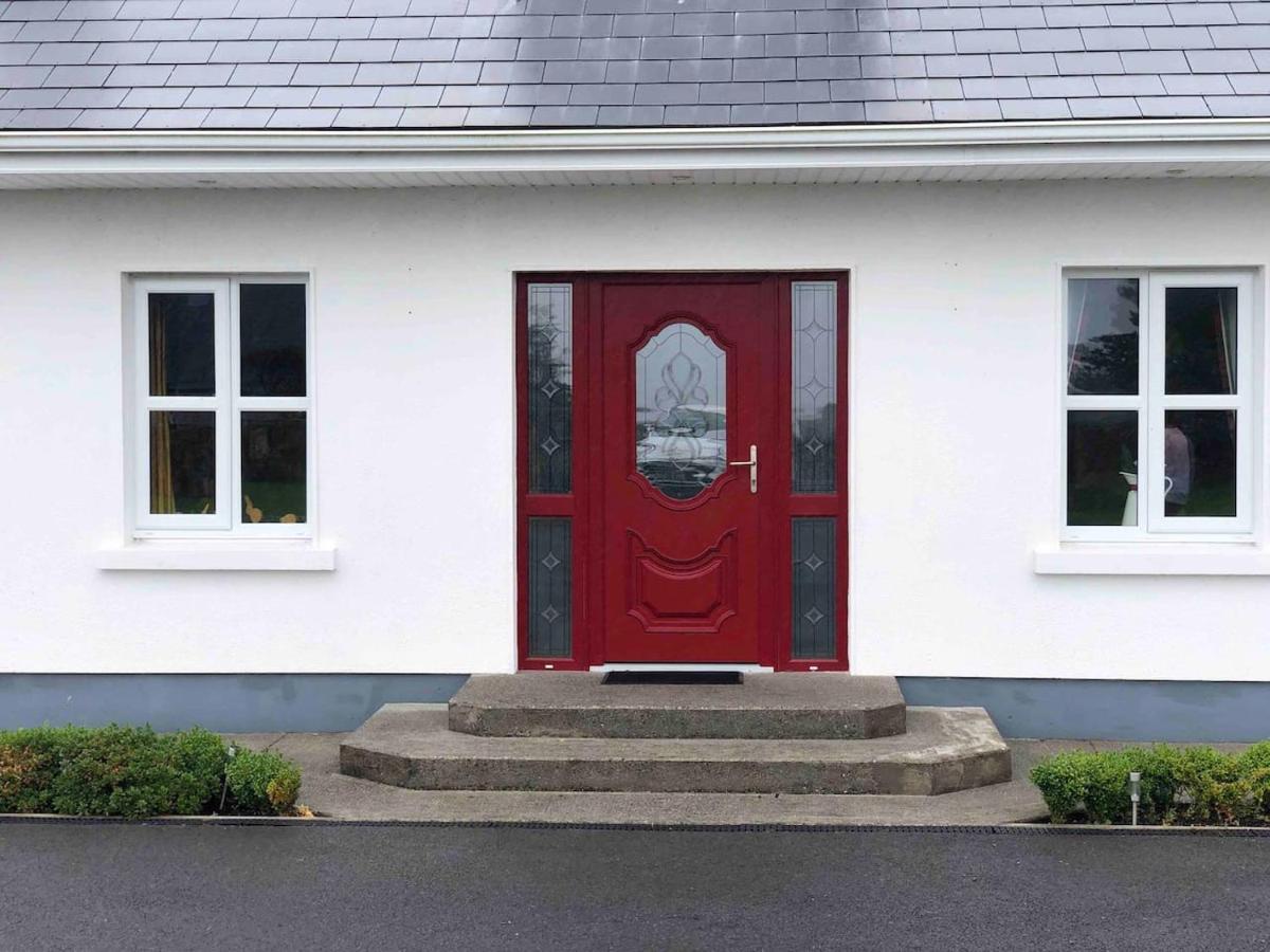 Connemara. 3 Bedroom, 8 Bed, Holiday Home Galway Dış mekan fotoğraf
