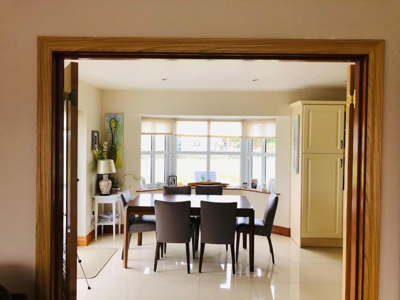 Connemara. 3 Bedroom, 8 Bed, Holiday Home Galway Dış mekan fotoğraf